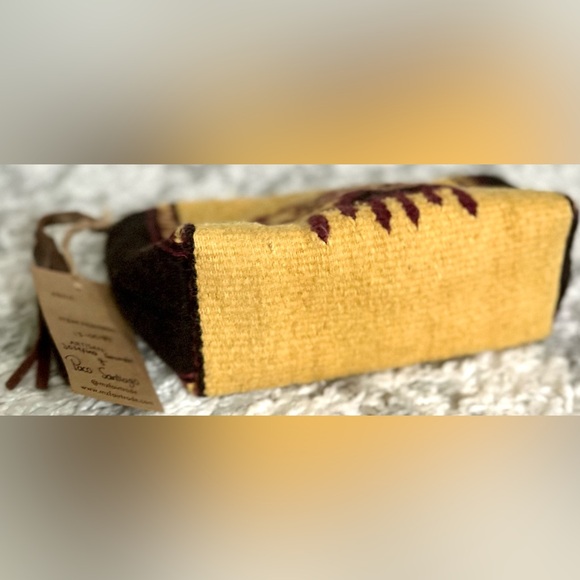 ‼️RARE‼️🎸MZ (fair trade) Textiles🎸🔥NWT🔥Golden Eagle Bag/Clutch